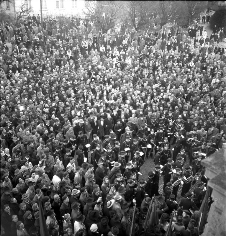 Uster Day; Textile workers' meeting; 1946