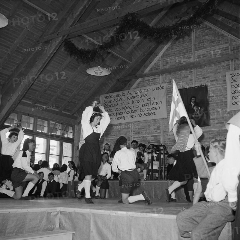 Folkloric dance 1952, Pestalozzi Children's Village 1952