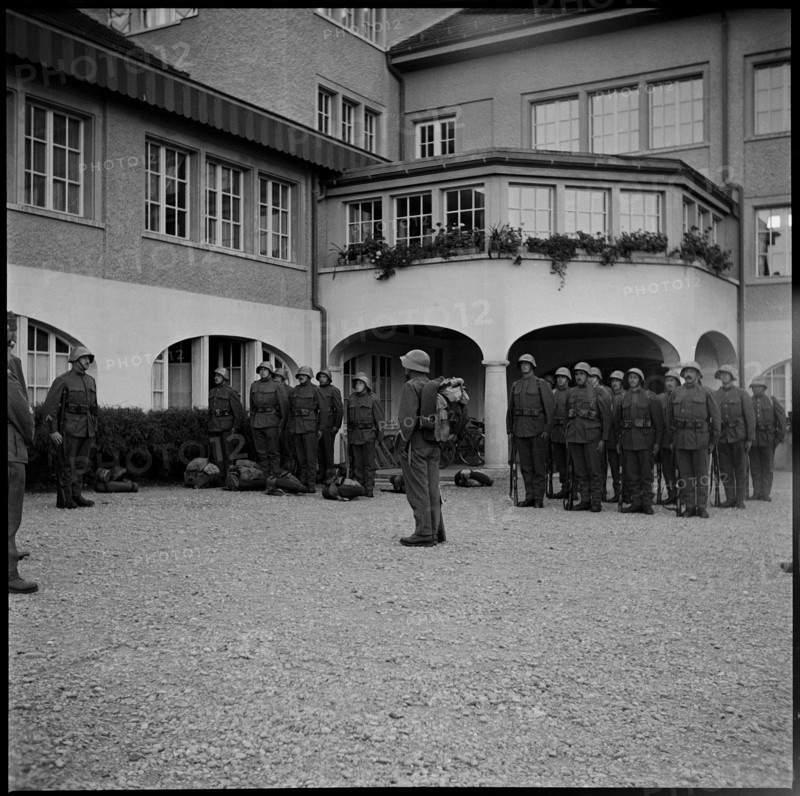 Armed Army auxiliaries; 1939