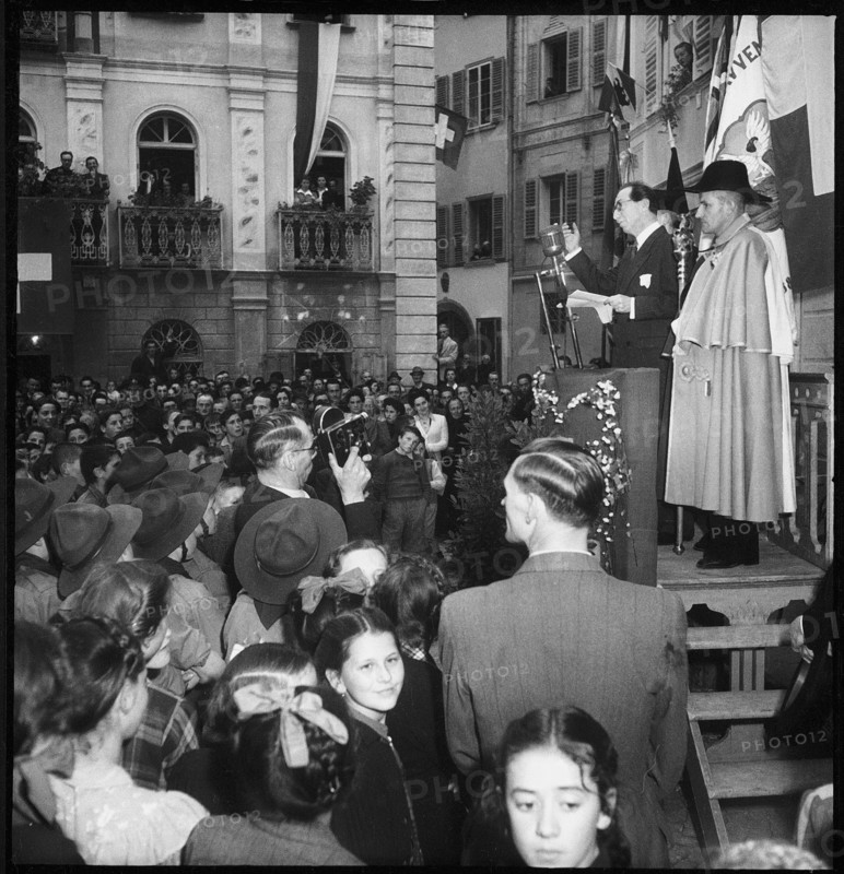 Federal president Enrico Celio in Poschiavo, 1948