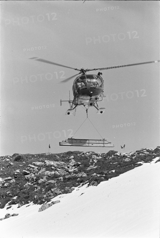 Exercise with Alouette III 1970