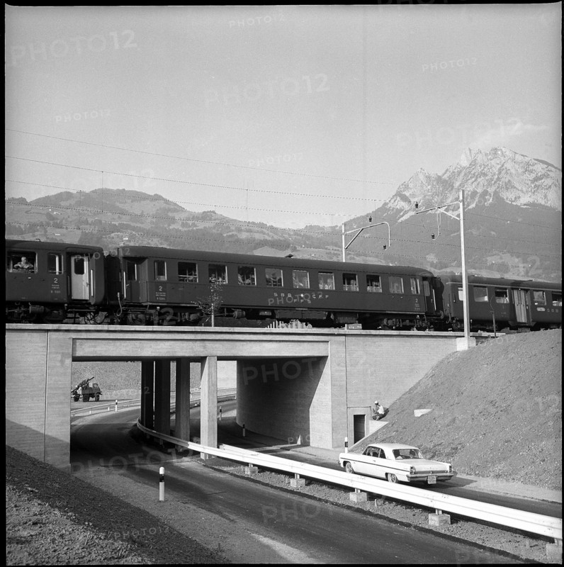 New overbridge for Gotthard road at Seewen 1964