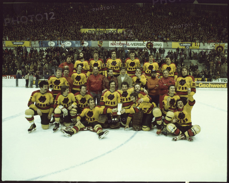 Swiss hockey champions SC Bern 1977