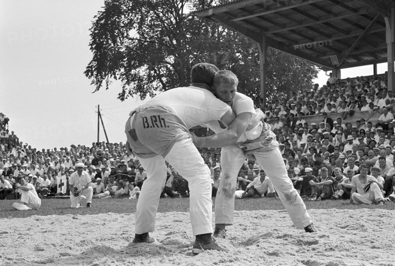 Swiss wrestling festival 1966 in Frauenfeld