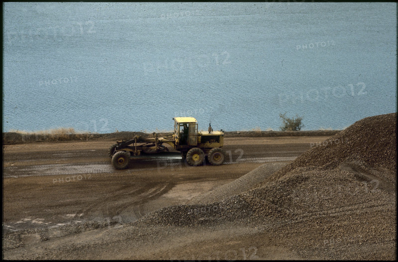Bauxite mine at Itea 1978