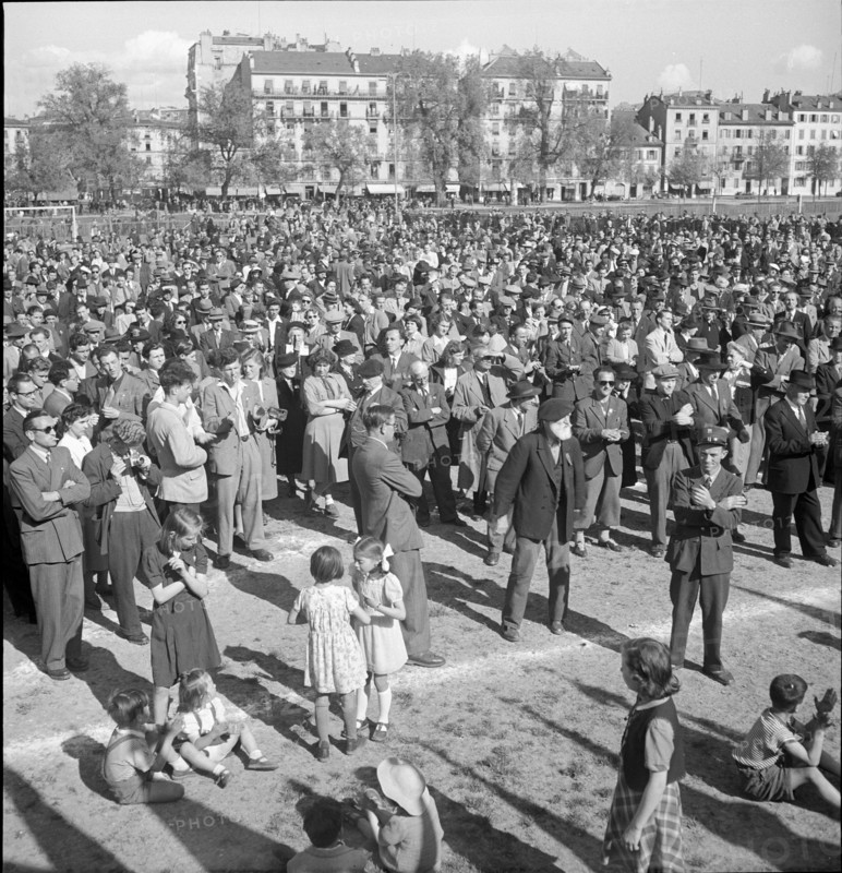 Gathering at May Day rallies in Geneva 1950