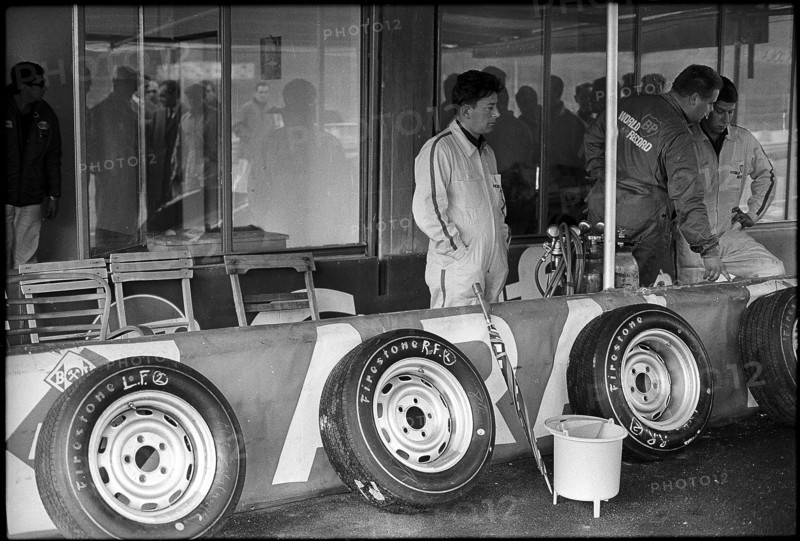 That day Jo Siffert and his team set 5 world hour records