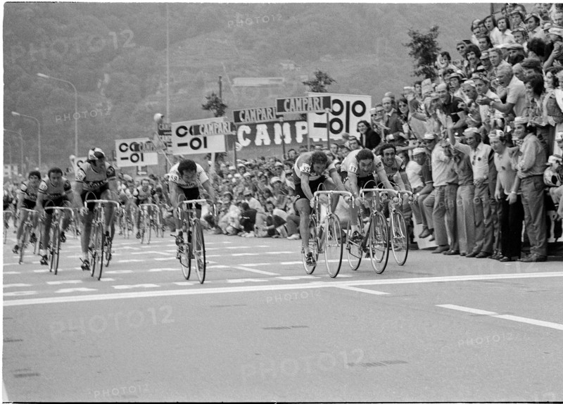 Tour de Suisse 1974: Sprint with Eddy Merckx