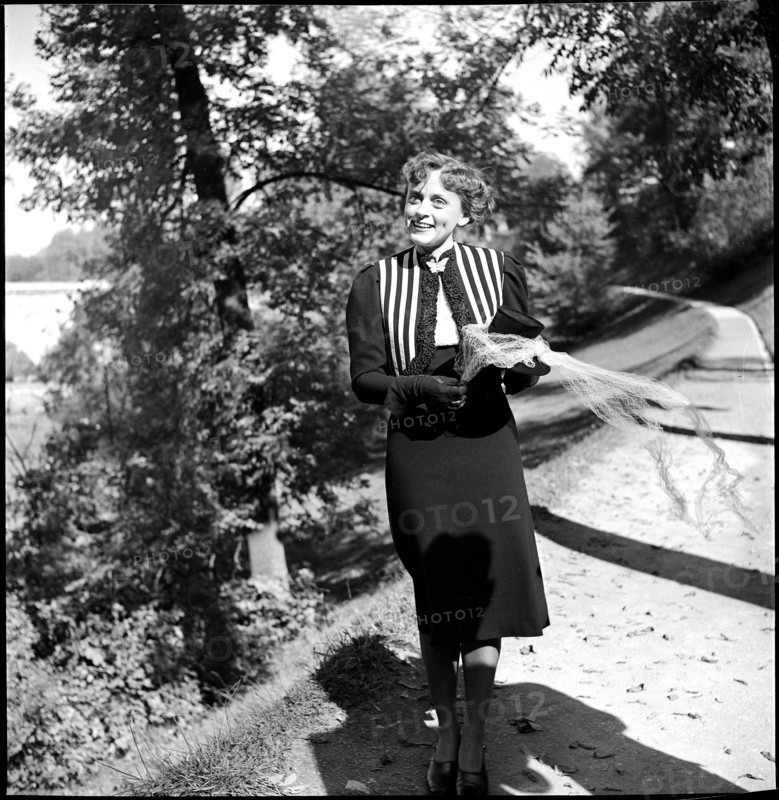 German actress Luise Ullrich in Berne 1941