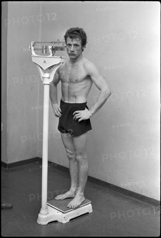 Fritz Chervet weighing 1966