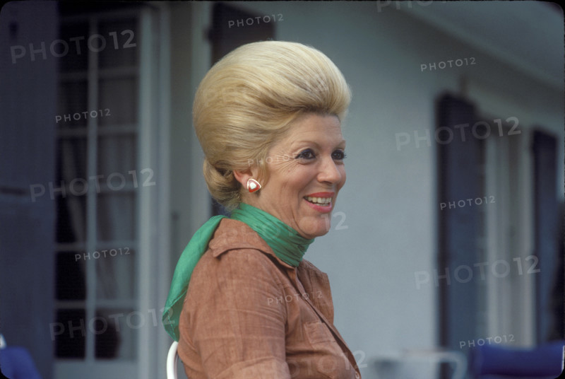 Renée Germaine Graber, wife of Pierre Graber, Member of Federal Council 1977