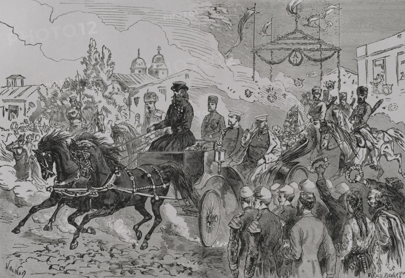 Russo-Turkish War (1877-1878). Entry of Tsar Alexander II of Russia (1818-1881) into Ploiesti (Romania). The Russian army corps cantoned at Kischeneff was the one that entered Romania for crossing the Danube. Engraving. ""La Guerra de Oriente"" (The Russo-Turkish War). Volume I. 1877.