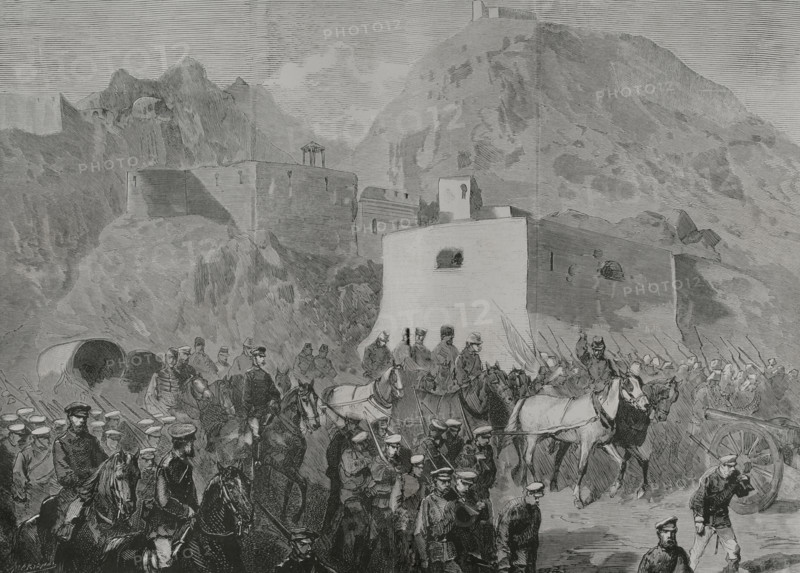 Russo-Turkish War (1877-1878). The Russian garrison at Bayezid on their way to meet the Ottoman field marshal Ahmed Muhtar Pasha (1839-1919). Engraving. ""La Guerra de Oriente"" (The Russo-Turkish War). Volume I. 1877.