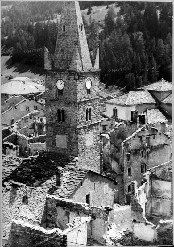 After World War II: destroyed village of Lanslebourg, 1945