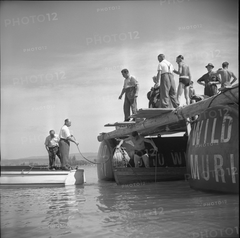After WW2: Recovery of a US bomber, Zug 1952