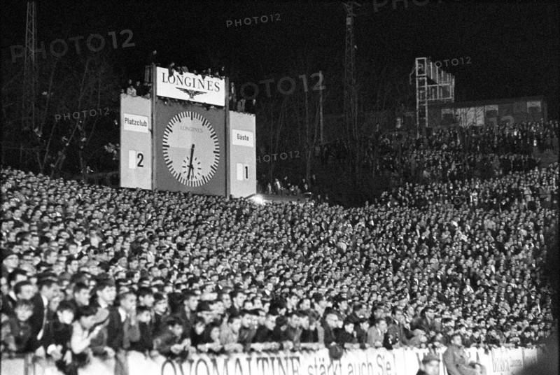 Spectators at the 1967 Cup semifinal: FC Basel vs. FC Lugano