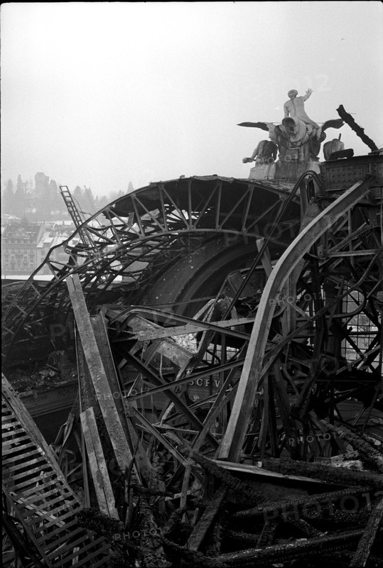 Fire at Lucerne Central Station in 1971