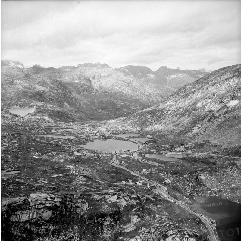 Gotthard: Pass summit with hospice and Ritom Lake; 1954