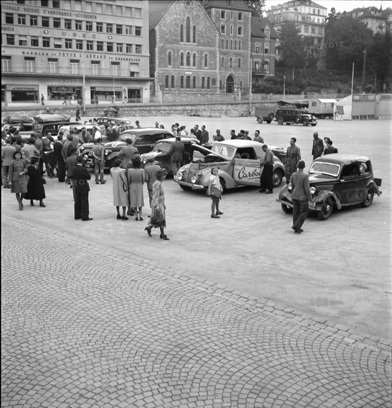 Gasoline shortage; car engines powered by wood gas; 1943