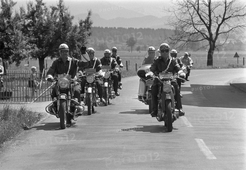 Tour de Suisse 1967: Motorcycle police officers