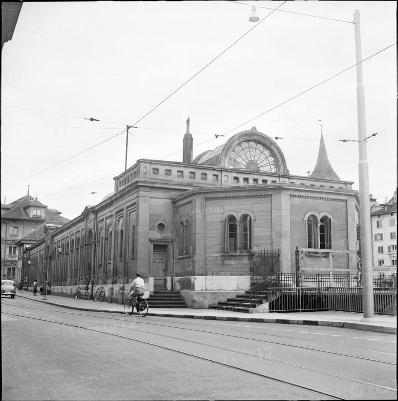 Meat hall at Limmatquai, 1952