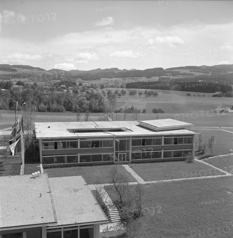Cantonal School Wetzikon 1957