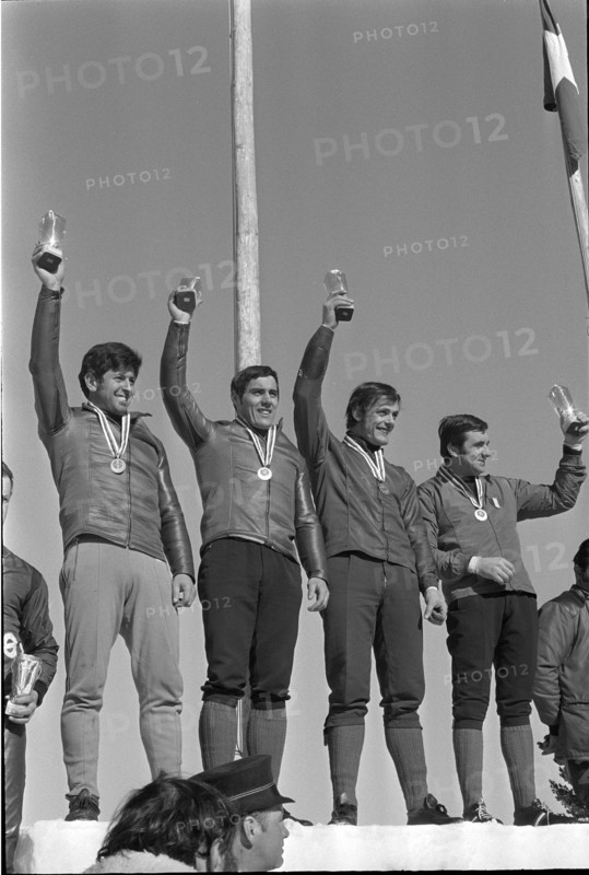 Bobsleigh World Championships in St. Moritz, 1970: Award ceremony with world champion Italy