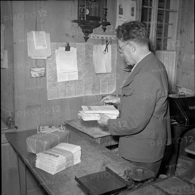 Postmaster in Alpthal, Schwyz; 1951
