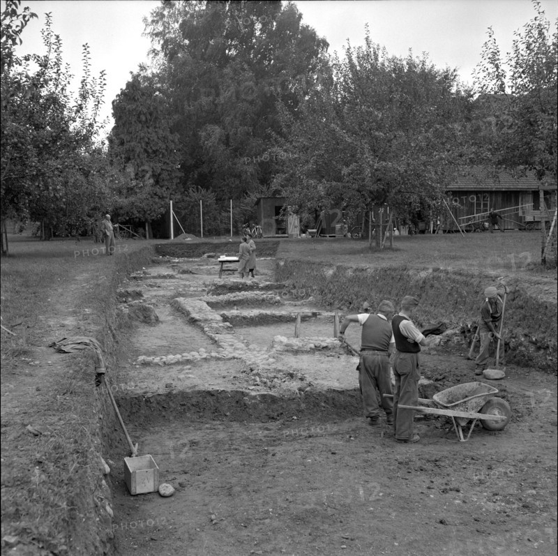 Excavations in Vindonissa, Windisch, 1953