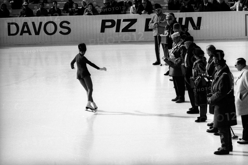 World Figure Skating Championships 1966 in Davos: Women's compulsory skating, judges