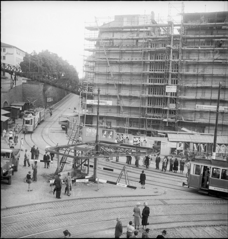 Reconstruction of the Limmatquai, 1950