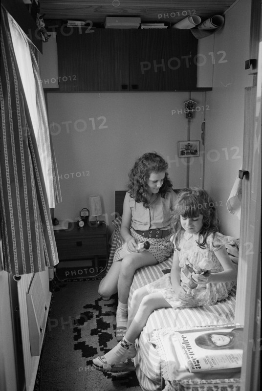 Girl in a Caravan, 1968