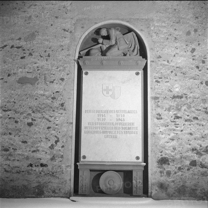 Soldiers' memorial plaque, Battle Chapel Sempach 1953