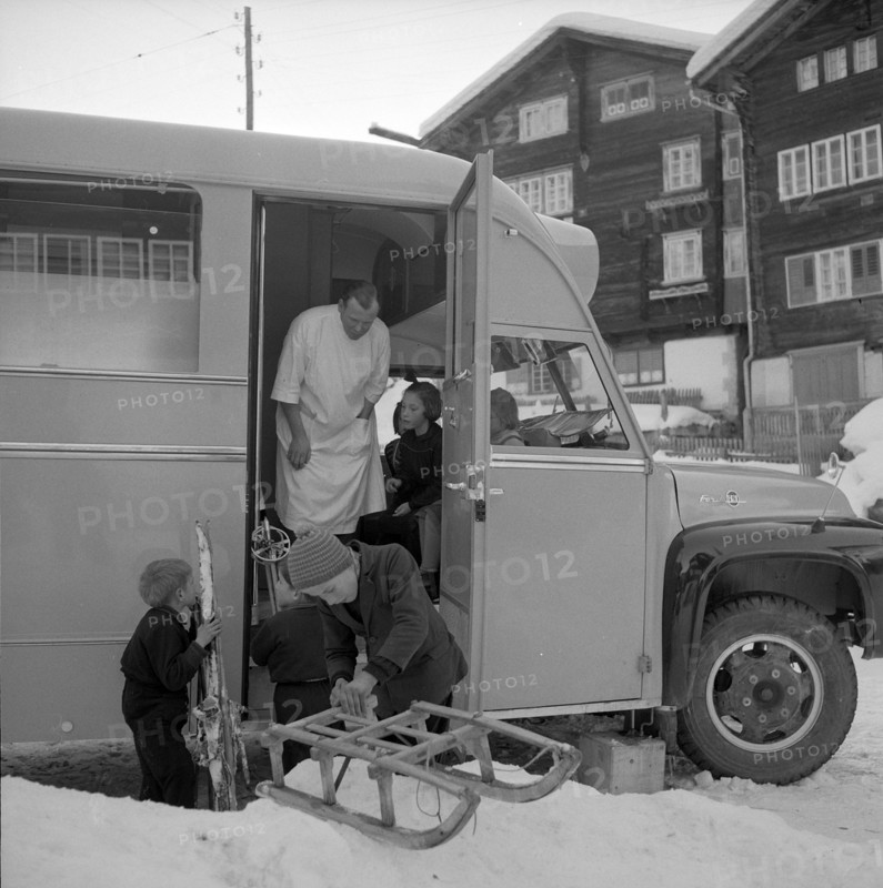 Goms, Valais: Mobile School Dental Clinic; 1955