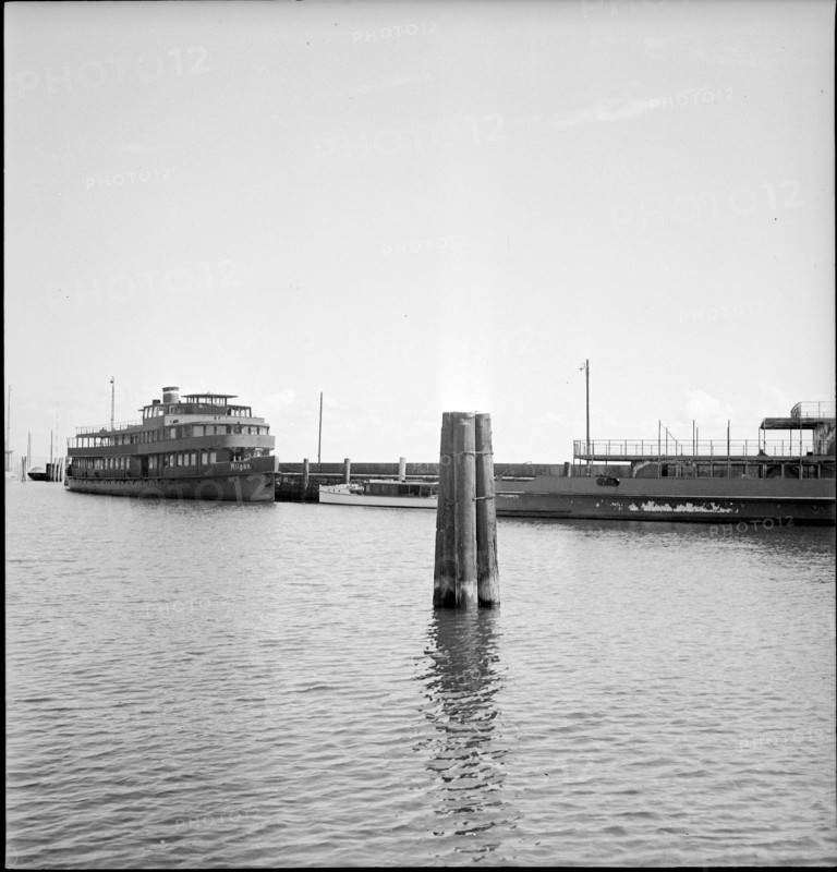 German Lake Constance ships leave the port of Romanshorn; 1945