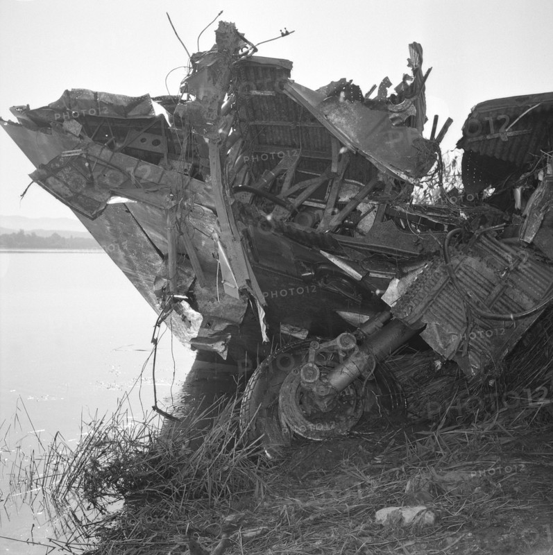 After WW2: Salvage of a US bomber, Greifensee 1953