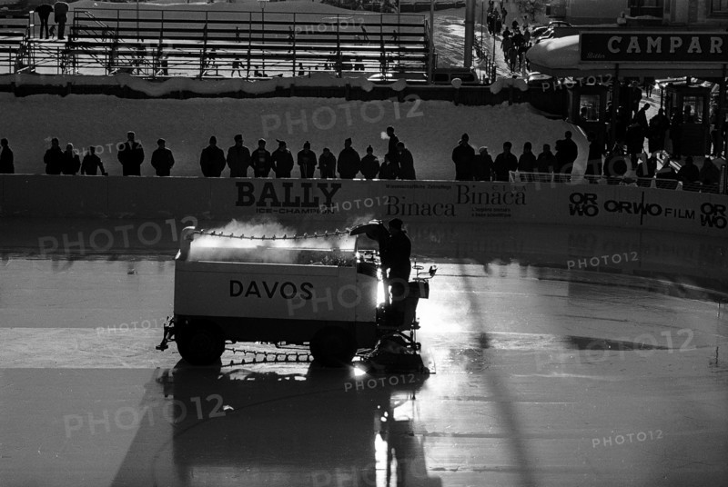 Spengler Cup 1966: Zamboni ice cleaning machine