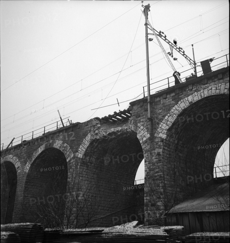 WW2: Bombing in Switzerland; bombing of Zurich 1940