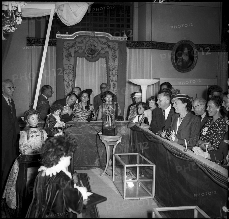 Exhibition Montres et Bijoux, Geneva 1952