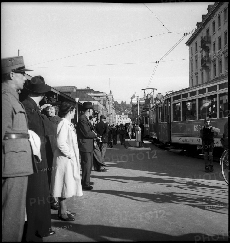 WW 2: waiting for tramway in front of Zurich Main Station 1944