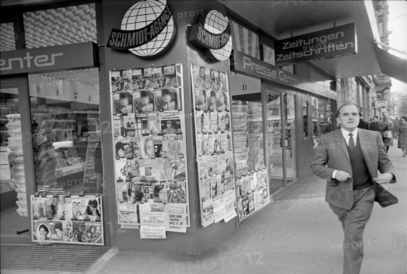 Radio and television fair: Schweizer Radiozeitung, 1957