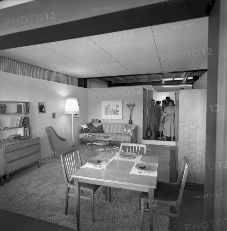 SAFFA fair 1958: living room in the Residential Tower