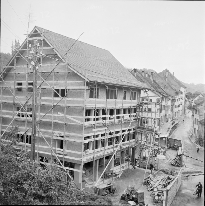 Eglisau; new community center under construction; 1957