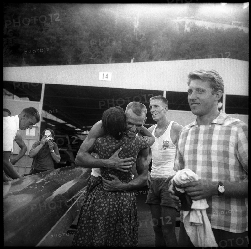 Olympic Games Rome 1960: Olympic champion Ted Nash and his wife