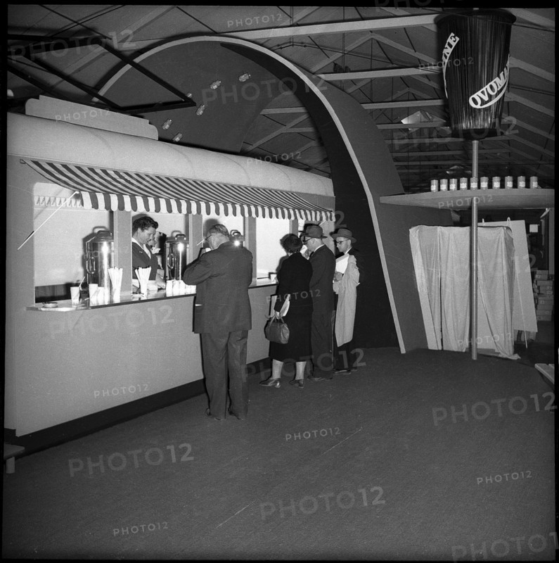 HOSPES 1954: Ovaltine exhibition stand