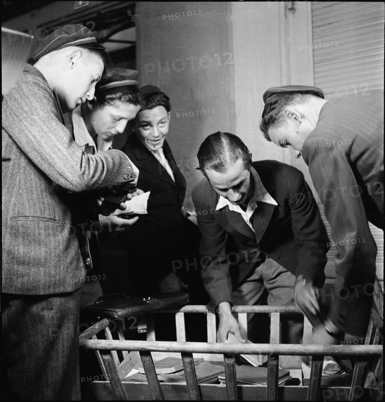 Book fair in Chur, 1942