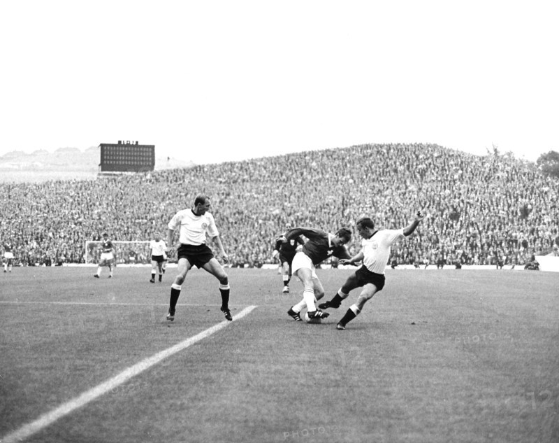 Football World Cup 1966: Switzerland  FRG; Schulz, Künzli, Höttges