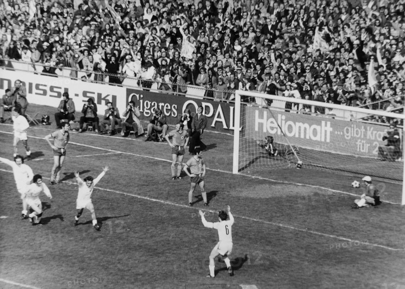 Cup Final 1973: FC Zurich vs. FC Basel; Marti's goal to make it 10