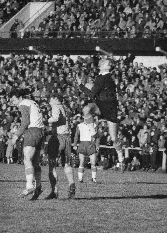 Cup final 1957: LausanneSports  FC La Chaux de Fonds