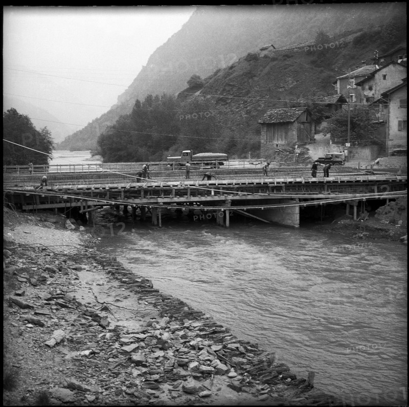 Bridge over the Visp under construction; 1957